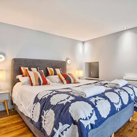 Holiday home Charmante Maison - Plein Centre *